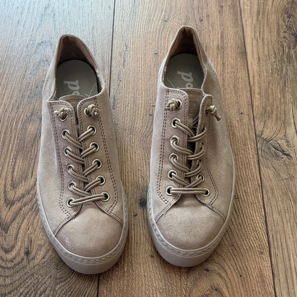 Paul Green Hadley Champagne Metallic Suede Slip-On Sneakers - UK 6 / US 8.5